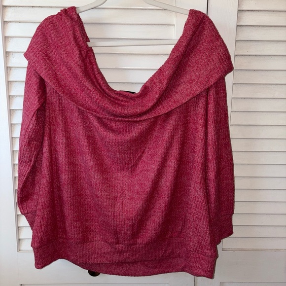 NWT Torrid Brushed Waffle Off Shoulder Long Sleeve Top Jester Red size 2X 18/20 - Picture 4 of 4